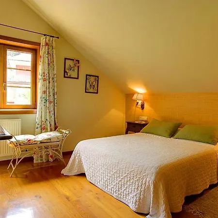 Sleeps 8 Pool Wifi Villa Baiona