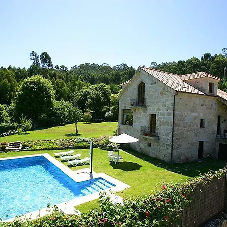 Villa Sleeps 8 Pool Wifi *